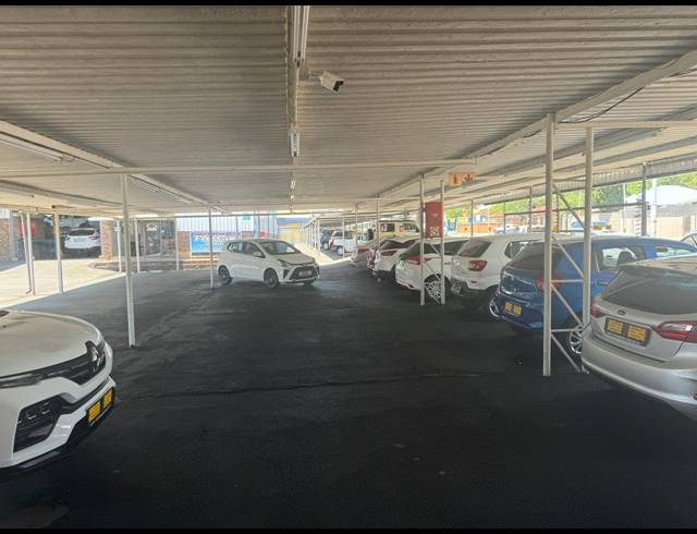 1,981M² BUSINESS FOR SALE IN BOKSBURG CENTRAL